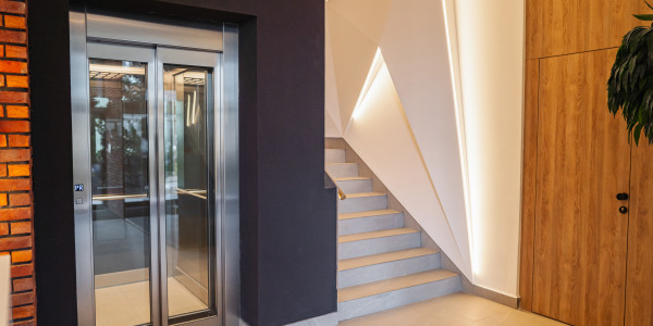 Comprar / Vender Apartamentos y Lofts en Sabadell · con Ascensor