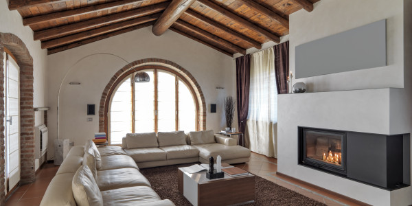 Compraventa de Inmuebles en Sabadell · Casas de Montaña
