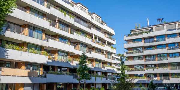 Compraventa de Inmuebles en Sabadell · Pisos con Zona Comunitaria